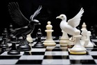 黑白棋对决：惊喜与挑战，尘埃落定，友谊永恒