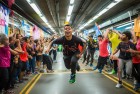 地铁跑酷道具接力赛：激情四溢的地铁跑酷挑战