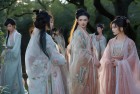 古风服饰揭秘：云裳羽衣古风换装魅力之旅