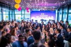 张雪峰公司推出上4休3新福利，工作生活平衡两不误！
