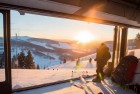 冬日滑雪大冒险之旅：挑战自我，梦想成真