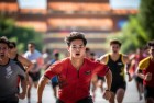 天天酷跑线上赛激情挑战：速度与梦想的追逐之旅