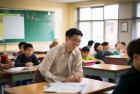学生上课睡觉罚教师，课堂小插曲：教师机智应对，师生开心互动