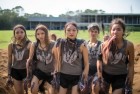 鱿鱼游戏生存挑战：现实与虚拟的黑暗体验