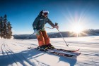 滑雪大冒险之旅：挑战与温馨的冬日大冒险