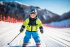 冬日滑雪大冒险：激情挑战与星空下的浪漫体验