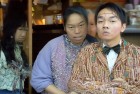 31万现金车后座意外跌落：惊喜背后的意外财富故事