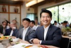 书记号召干部下馆子，共享美食挑战，我们一起共筑美好未来