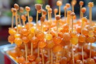 吃糖葫芦长出胃结石？街头甜蜜体验与健康饮食的平衡之道