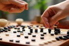五子棋：指尖智慧体验，挑战升级，线上街头皆可玩